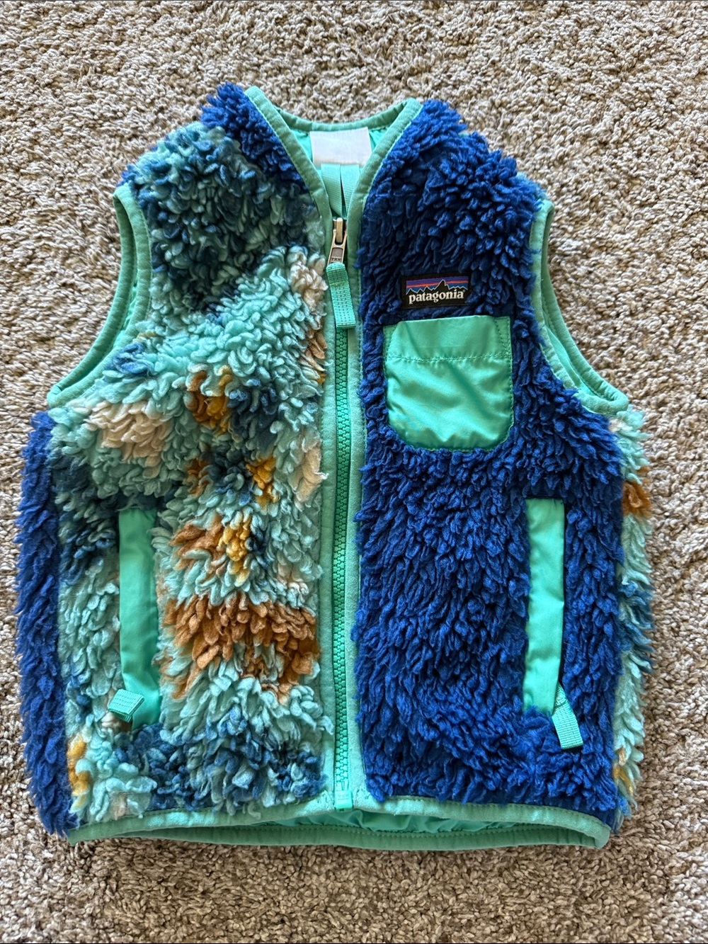 Patagonia Sherpa Vest in Teal, Aqua & Royal Blue